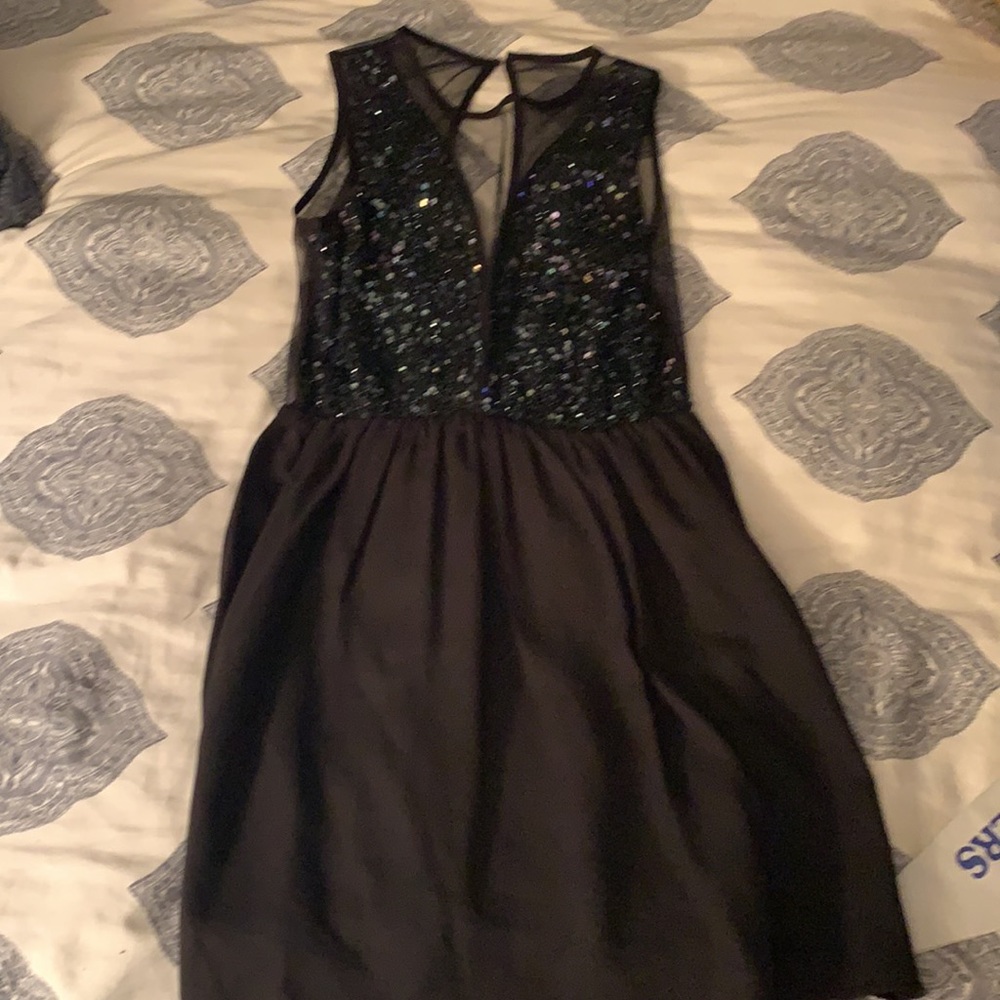 Forever 21 sparkly party dress🎉🍾